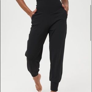 Aerie joggers size medium